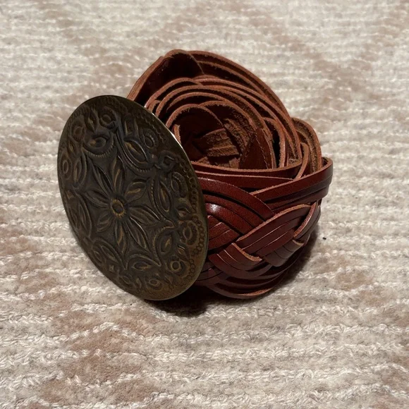 Ralph Lauren Braided Leather Belt with Ornate Brass Buckle - Picture 6 of 6